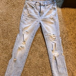American Eagle blue jeans